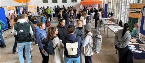 Das „Mental Health Café“ ist ein wesentlicher Bestandteil des Programms „UNI4MIND“ an der TH Rosenheim. Foto Maier