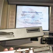 Polizei rät zu Vorsicht am Geldautomaten