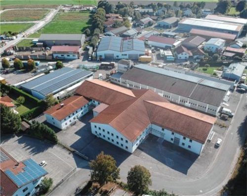 Die Erstaufnahmeeinrichtung im Rotter Gewerbegebiet „Am Eckfeld“ kommt. Foto Stuffer