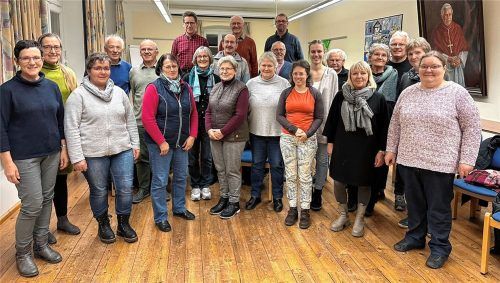 Die Liebe zur Musik verbindet die Mitglieder des Pittenharter Kirchenchors. Foto auer