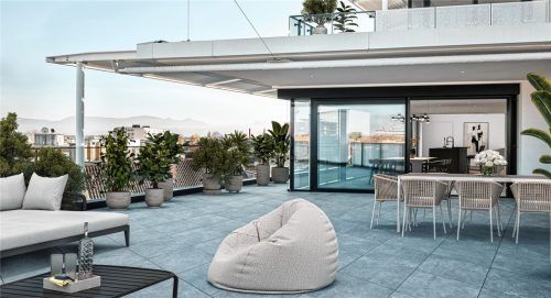 Exklusiv leben über den Dächern der Stadt: eine der Penthouse-Wohnungen im ROXY. Fotos re (Hinweis: Bei den Bildern auf dieser Seite handelt es sich um Originalaufnahmen, die Möbel sind nachträglich eingefügt).