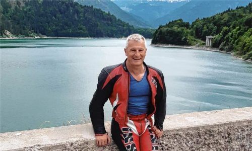 Harry Heilmeier hatte vor allem drei große Leidenschaften: seine Familie, sein Lebenswerk „tippus24“ und das Motorradfahren. Foto privat