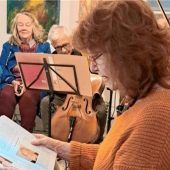 Gelesenes Interview und kurze Szenen