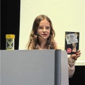 Marla Zachert fährt zum Kreisentscheid