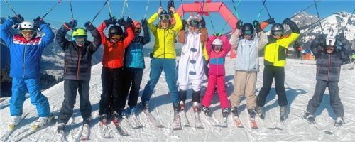 Pistengaudi am Sudelfeld: Mit Olaf dem Schneemann kommt der Spaß nicht zu kurz. Foto re
