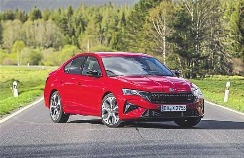 Starker und schneller RS: Das Topmodell der Škoda-Octavia-Baureihe beschleunigt mit 265 PS auf bis zu 250 km/h. Foto Škoda