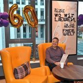 Neues Stadthotel mit Bergblick