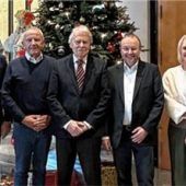 Weihnachtliche Hilfe für Senioren und Familien