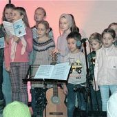 Adventliche Klänge in Au