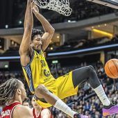 Berlin überrennt Bayern