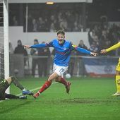 Auswärts desolat: Dortmund verliert 2:4 bei Holstein Kiel