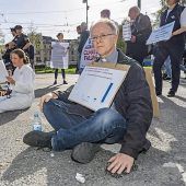 Pattex-Pater wieder vor Gericht