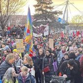 Mehrere tausend bei Demos gegen CSU