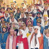 150 Sternsinger bringen den Dreikönigssegen in die Häuser