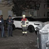 Wieder brenntein Müllcontainer