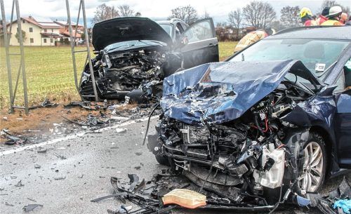 Am Donnerstag, 23. Januar, kam es auf der Staatsstraße 2078 bei Bruckmühl zu einem schweren Unfall.Foto Reisner