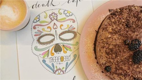 Das „Death Café“ feiert seine 20. Veranstaltung.

Foto Stadtbibliothek Rosenheim