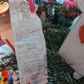 Überraschung an der Supermarktkasse