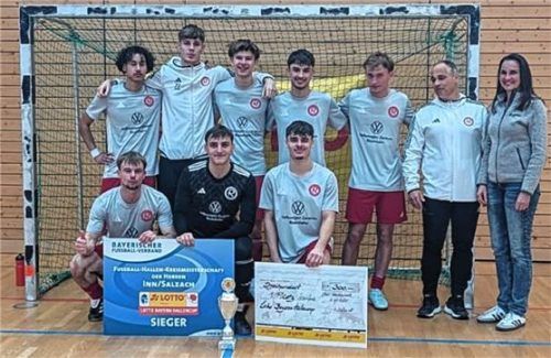 Der TSV 1860 Rosenheim sicherte sich fast in letzter Sekunde den Kreismeistertitel.Foto ah