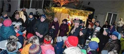 Die Schnaitseer sangen zusammen „Freude schöner Götterfunken“ nach dem perfekten Jubiläumsjahr.