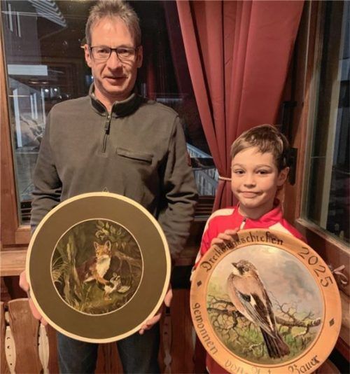 Die zwei Gewinner der Dreikönigsscheiben: Robert Staber (links) und Anton Bauer.Foto re