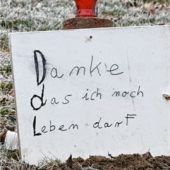 Ein weiteres Ortsschild soll warnen