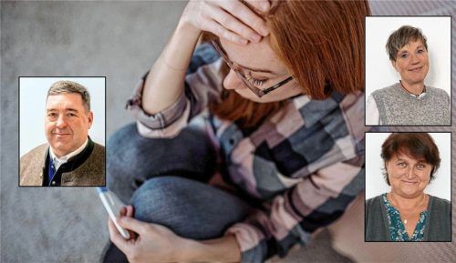 Ein Schwangerschaftsabbruch via Telemedizin ist für viele Frauen ein gutes, niedrigschwelliges Angebot. Davon sind Ulrike Schauberger (oben) und Susanne Mittermair-Johnson (unten) von Donum Vitae in Rosenheim überzeugt. Josef Lausch, Landtagsabgeordneter der Freien Wähler, befürchtet allerdings Missbrauch. Foto IMAGO/Westend61/RE/Donum Vitae