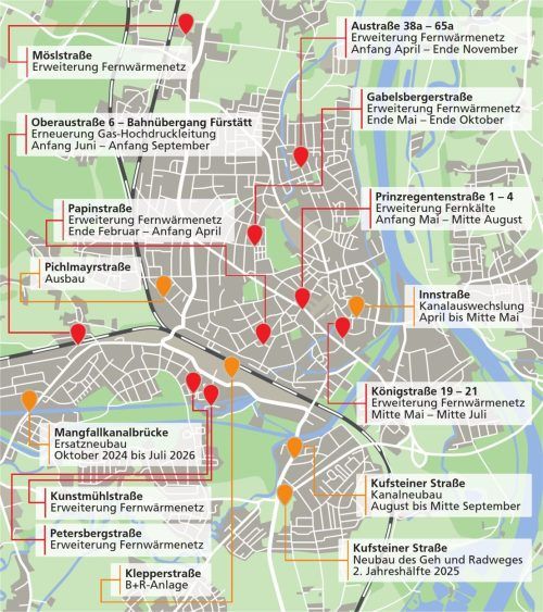 Ein Überblick über die Baustellen in Rosenheim – in Rot die Erweiterungen des Fernwärmenetzes, in Orange die Maßnahmen von Tiefbau und Stadtentwässerung. Klinger