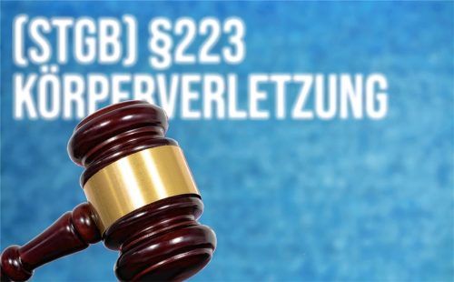 Eine 40-jährige Frau, die am Höglinger Weiher bei Bruckmühl Jugendliche attackiert haben soll, musste sich jetzt in Rosenheim unter anderem wegen Körperverletzung vor Gericht verantworten. Foto Imago/Shotshop