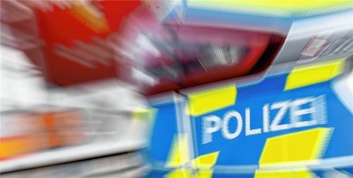 Gestern Mittag krachte es erneut auf der Staatsstraße 2078 bei Bruckmühl. Foto  (dpa)