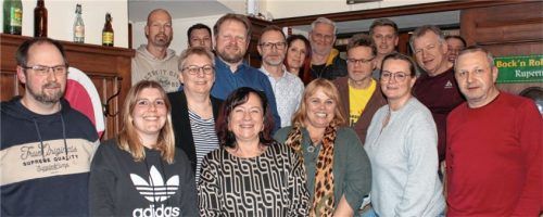 Heimische Betriebs- und Personalräte sowie Gewerkschaftsvertreter tauschten sich mit der SPD-Bundestagsabgeordneten Dr. Bärbel Kofler aus.Foto re