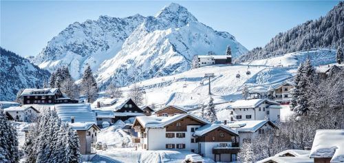 Mit Naturverständnis Skifahren – das geht mittlerweile in einigen österreichischen Skigebieten, zum Beispiel im Kleinwalsertal. Foto Petra Rapp