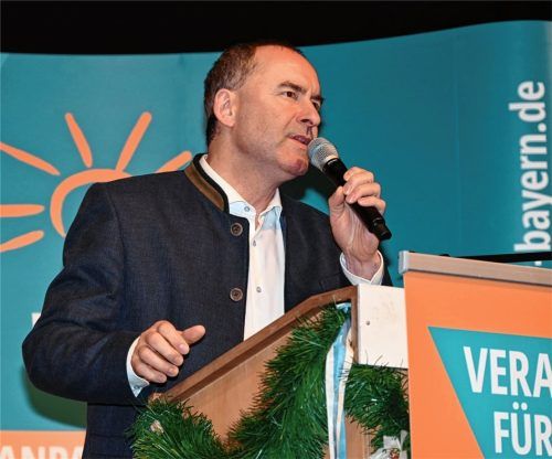 Strebt mit den Freien Wählern nach der Bundestagswahl am 23. Februar eine Regierungsbeteiligung in Berlin an: Hubert Aiwanger.Foto Schlecker