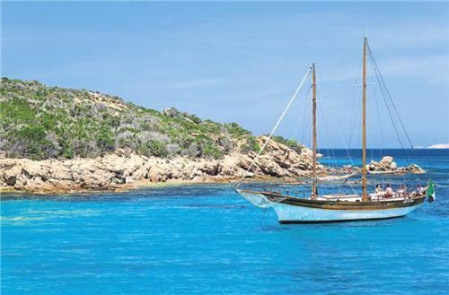 Tipps aus dem Buch „Wohin geht die Reise?“: Das La-Maddalena-Archipel ist ein Traum für Schnorchler.