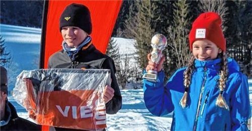 Xaver Stubhann (links) und Anika Kurz waren beim DSV-Schülerrennen die Tagesschnellsten.Foto re