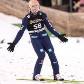 DSV-Adler stürzen ab