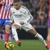 Dank Mbappé: Real bleibt vorne