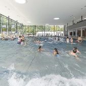 Streik: Tonnen bleiben voll, Bäder leer