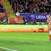 DFB-Frauen: Remis im Prestigeduell