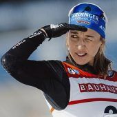 Erst die Brotzeit, dann die Kugel