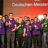 Floorballteam das Ehrungsbuch überreicht