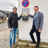 Zwei neue Defibrillatoren für den Ernstfall