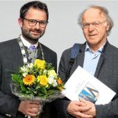 Bürgermedaille an Hans Eham verliehen