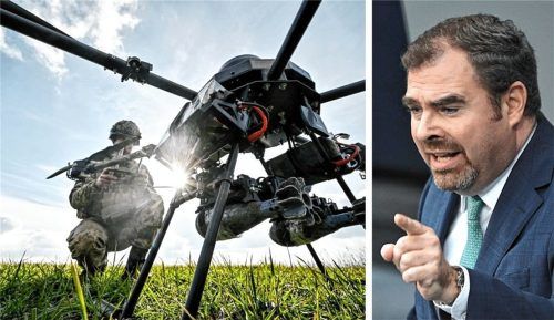 CSU-Verteidigungsexperte Florian Hahn befürwortet die Anschaffung von Kampfdrohnen für die Bundeswehr. Fotos dpa