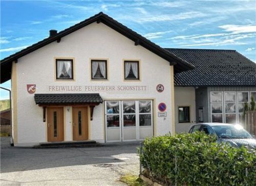 Das alte Feuerwehrhaus in der Ortsmitte entspricht nicht mehr den aktuellen Anforderungen.