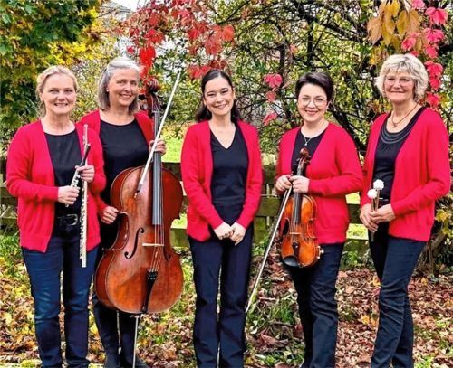 Das Ensemble „Klassik-Junior“ rund umYume Hanusch (Mitte) übernimmt den instrumentalen Part.Foto Hanusch