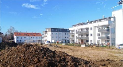 Das Wohngebiet „Ellmosener Wies“ bietet besonders auch für Familien oder Einkommensschwächere modernen, bezahlbaren Wohnraum.