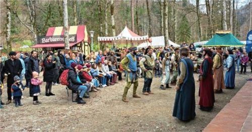 Der mittelalterliche Lenzmarkt erfreut sich seit zwei Jahren großer Beliebtheit.