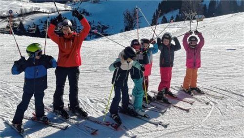 Der Skikurs für Kinder des TSV Hohenthann-Beyharting war ein voller Erfolg. Foto re