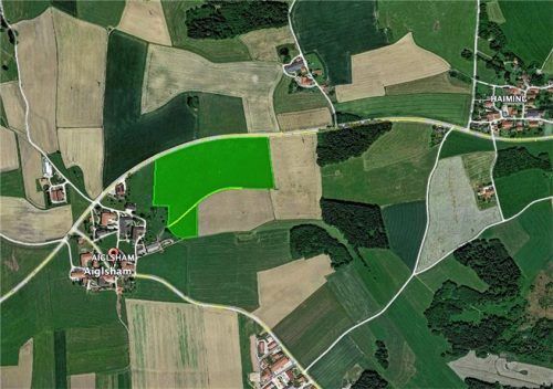 Die Photovoltaikanlage soll östlich von Aiglsham in der Gemeinde Pittenhart entstehen.

Feldwerke Solar GmbH